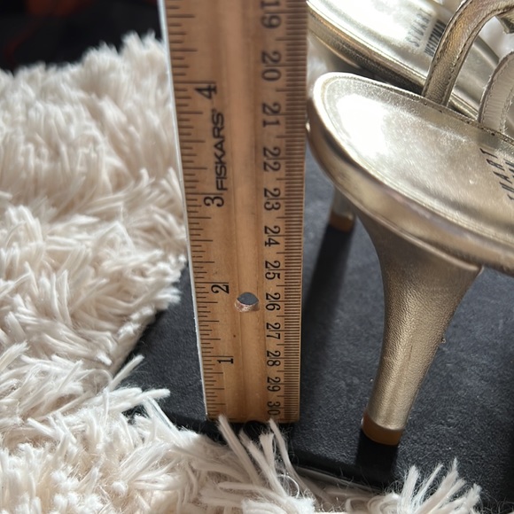 STUART WEITZMAN GLITTER SLING BACK HEELS NWOT - Picture 14 of 17